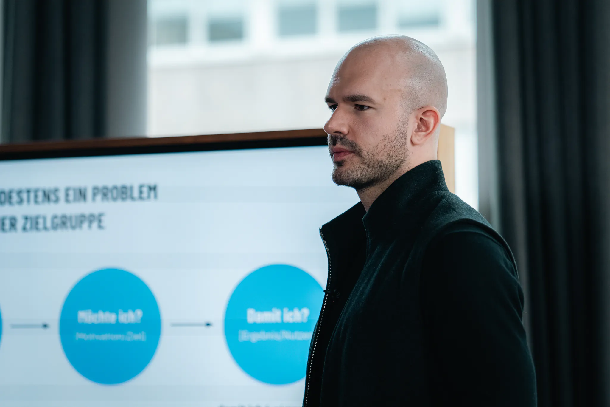 Softwareentwicklung Köln — Medien, E-Commerce, Versicherung